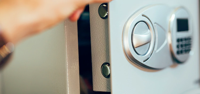Fingerprint Safe Openers in Yucaipa, CA